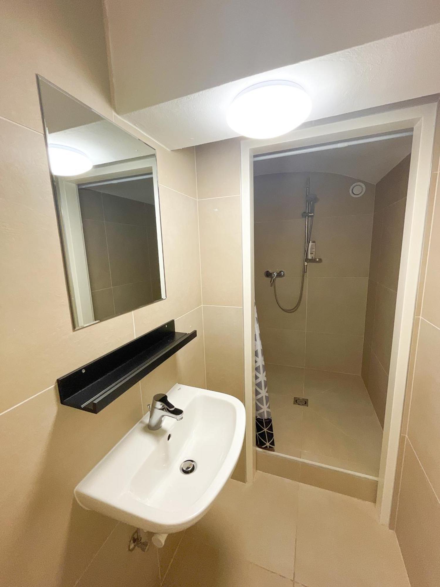 Contactless Self-Check-In - Stayhere Central City Suite 1 Graz Zewnętrze zdjęcie