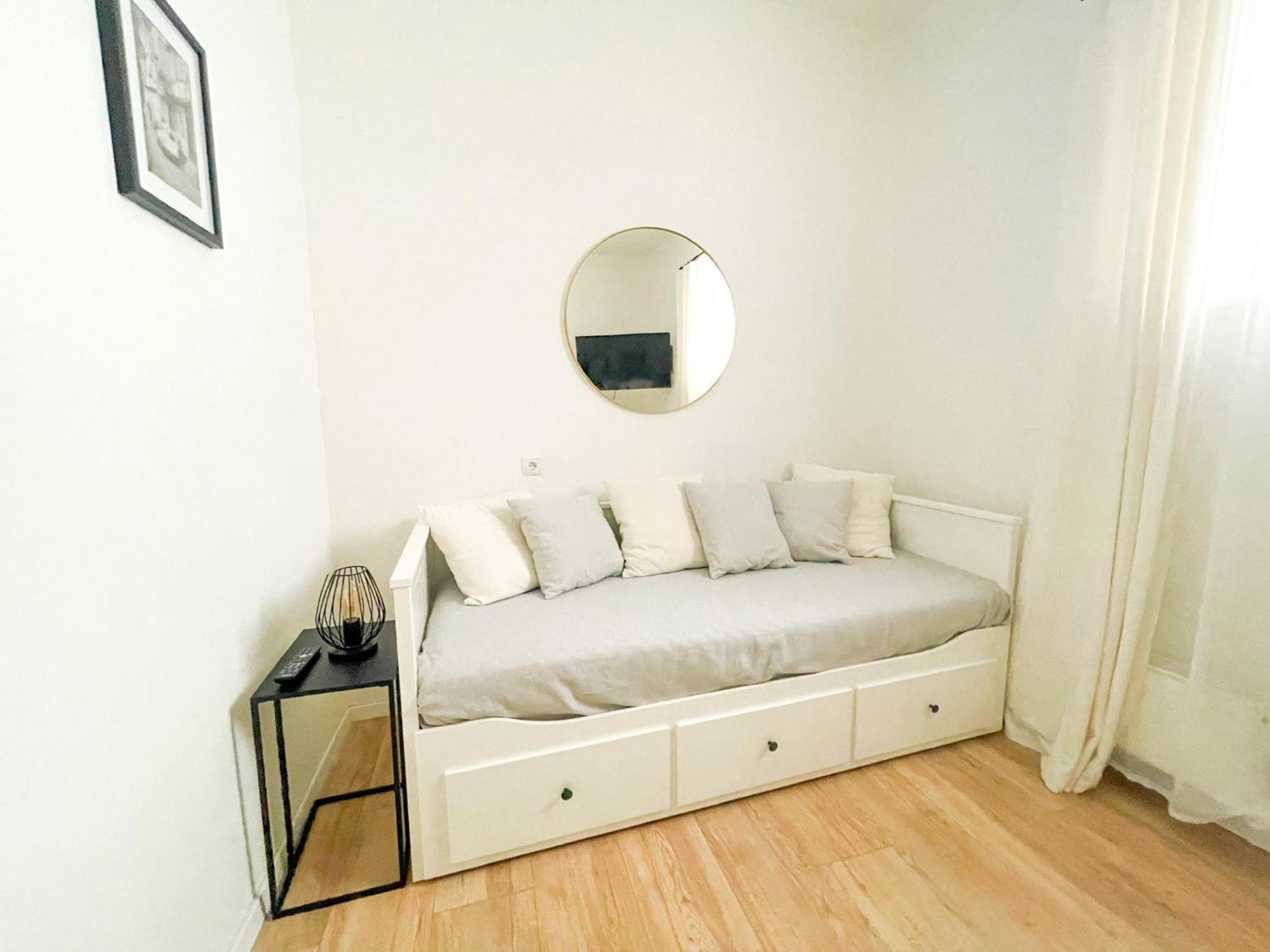 Contactless Self-Check-In - Stayhere Central City Suite 1 Graz Zewnętrze zdjęcie